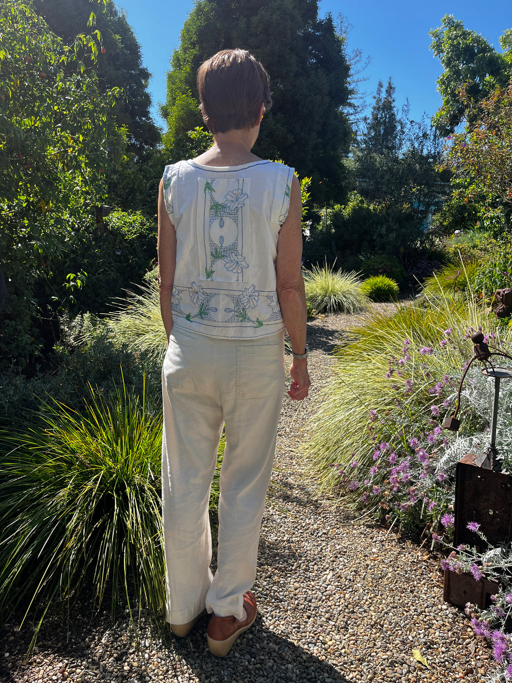 Embroidered tank top