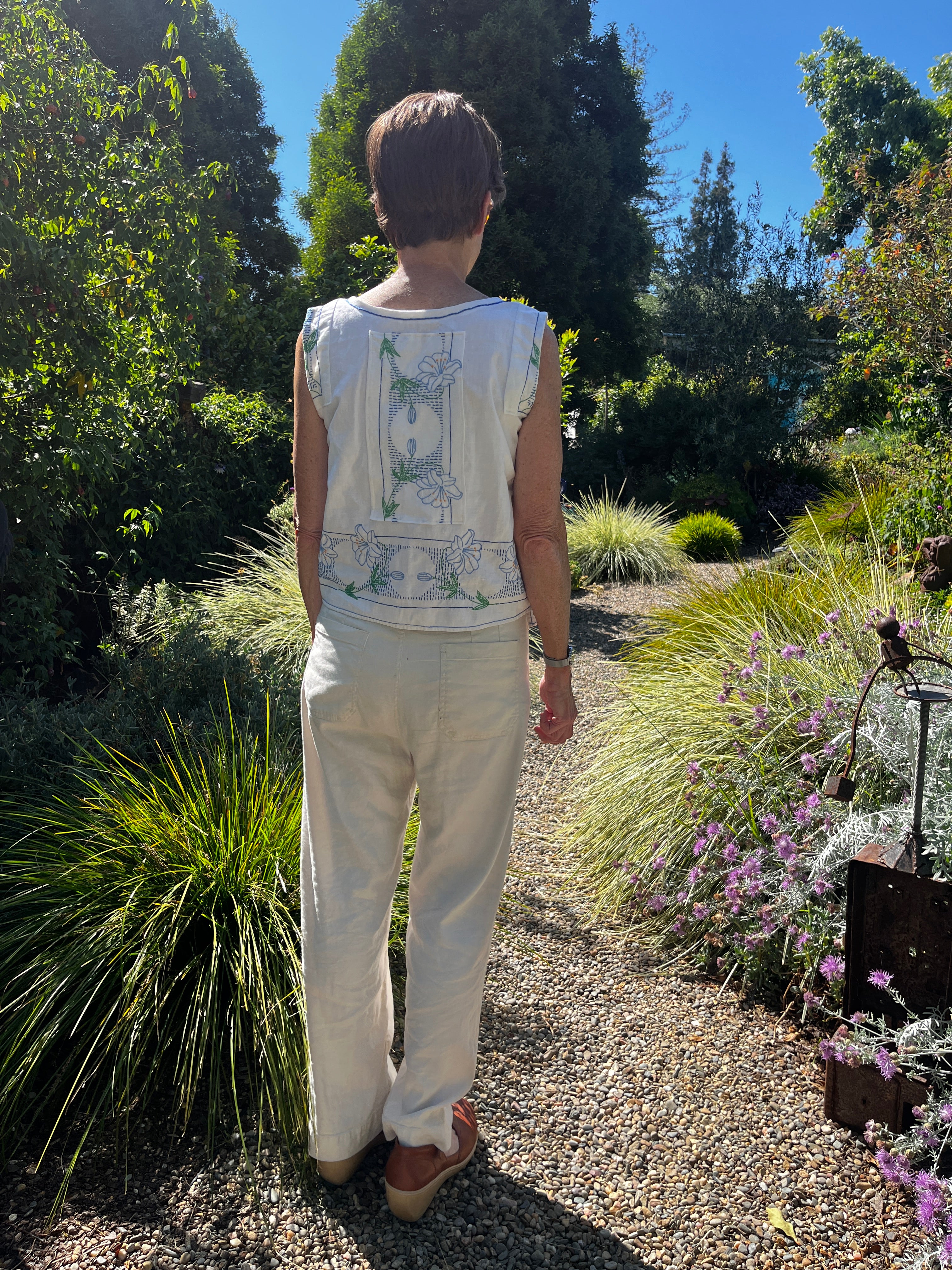Embroidered tank top