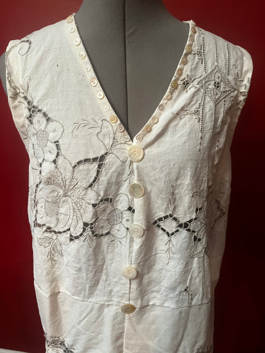 Handmade Off-White Embroidered Linen Dress — Spectacular Back Embroidery, Mother-of-Pearl Buttons