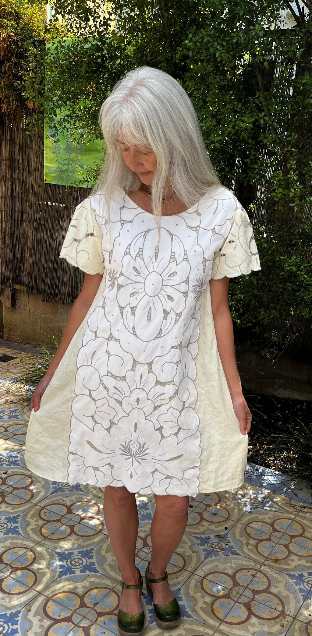 Short sleeve linen dress with beautiful cutwork